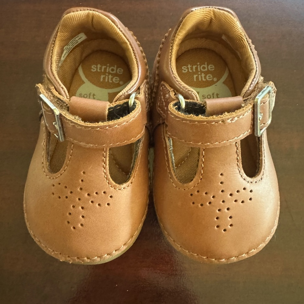 Stride Rite size 3